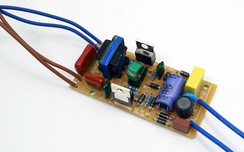 LED燈帶需要鎮流器嗎？一篇文章講清楚